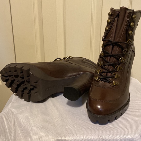 Nine West - Picture 2 of 4